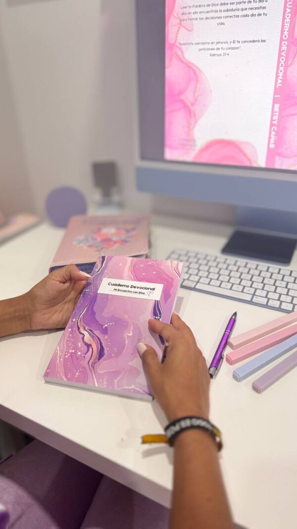 CUADERNO DEVOCIONAL (6) Cuaderno Devocional